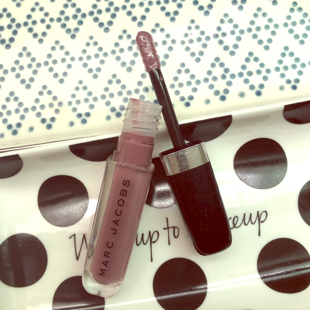 Marc Jacobs Enamored Lip Gloss in “Make Me”